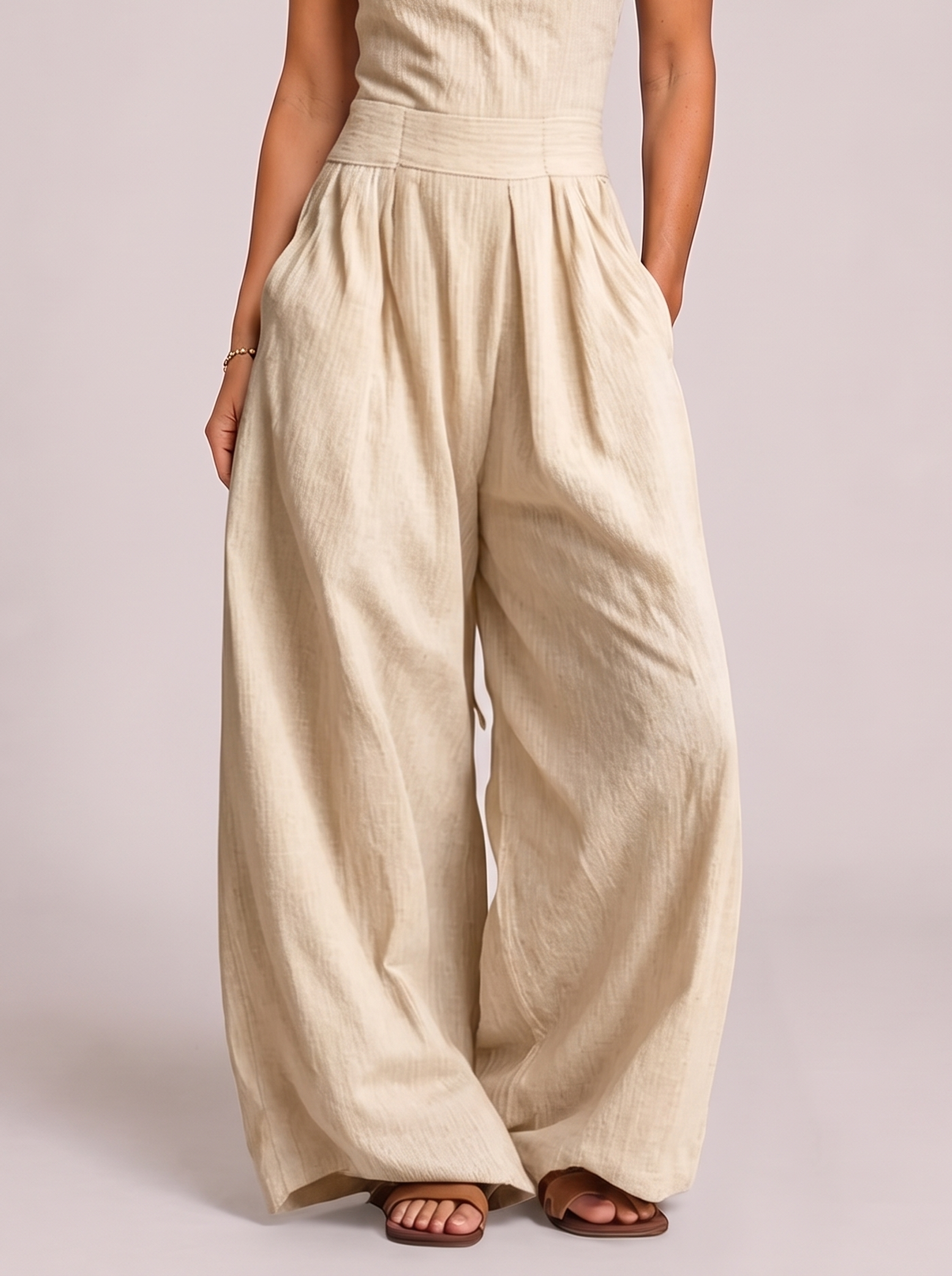 Eleonora Beige bottom crop