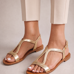 Elisa Sandali Oro lifestyle