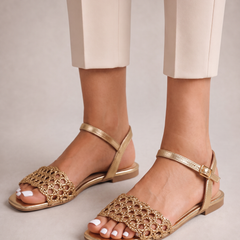 Ginevra Sandali Dorati Traforati - lifestyle