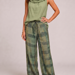 Teresa Verde front