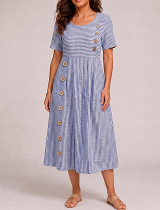 Clara Blu front